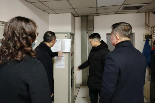 省美狮贵宾会集团党委书记、董事长游勇检查督导春节安全生产并看望慰问干部员工